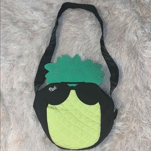 pink/victoria secret pineapple cooler